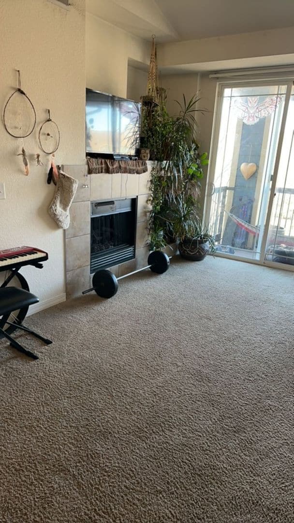 Building Photo - 2133 Krisron Rd