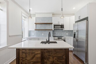 Building Photo - 3118 W Wilt St