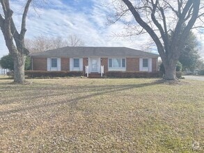 Building Photo - 8195 Crestline Ln
