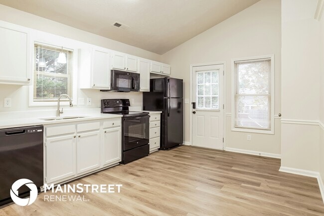 Building Photo - 4680 Murray Rd