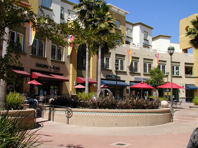 Foto del edificio - Fruitvale Transit Village