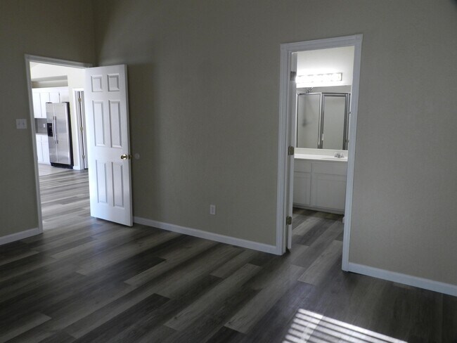 Foto del edificio - 2408 SW 44th St