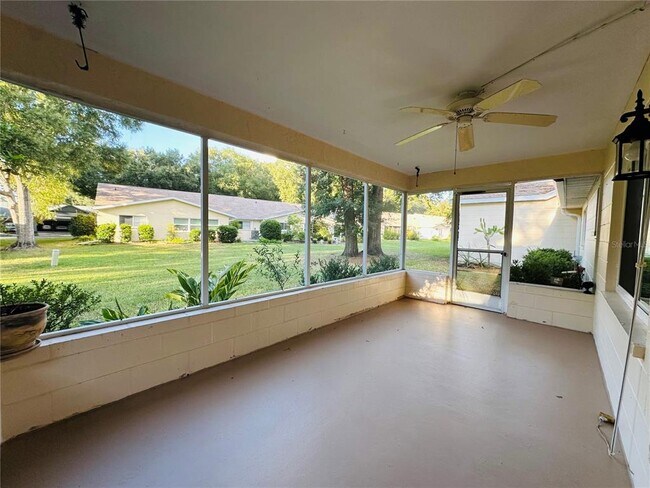 Foto del edificio - 8745 SW 92nd Pl