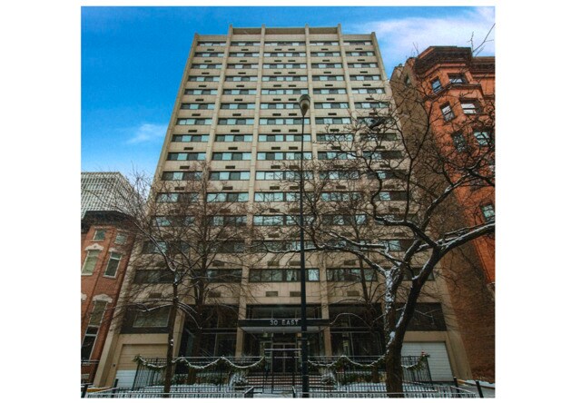Primary Photo - 30 E Division St