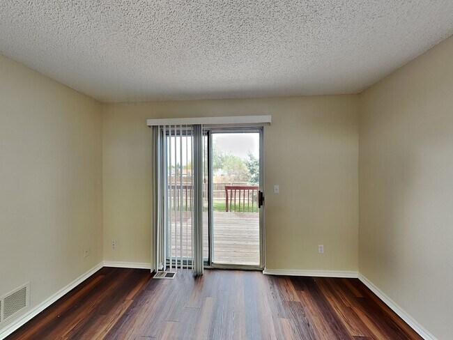 Foto del edificio - 3026 46th Ave