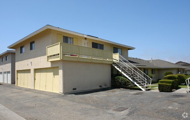 Building Photo - 16692 Bartlett Ln