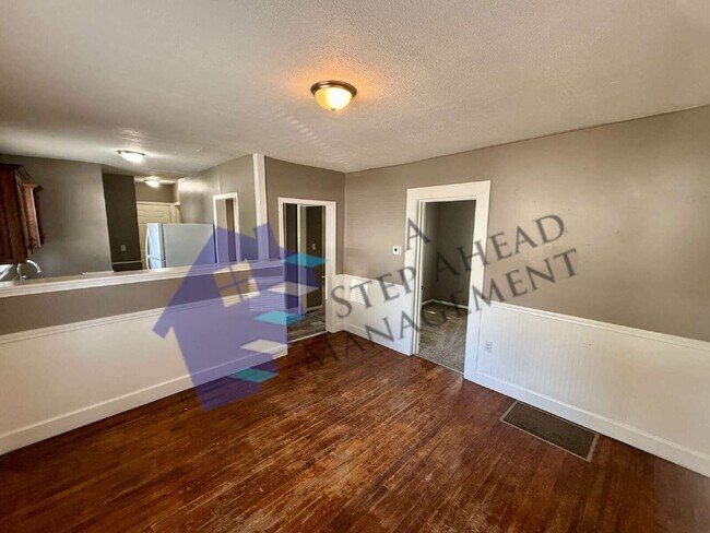 Foto del edificio - 1622 Cruft St