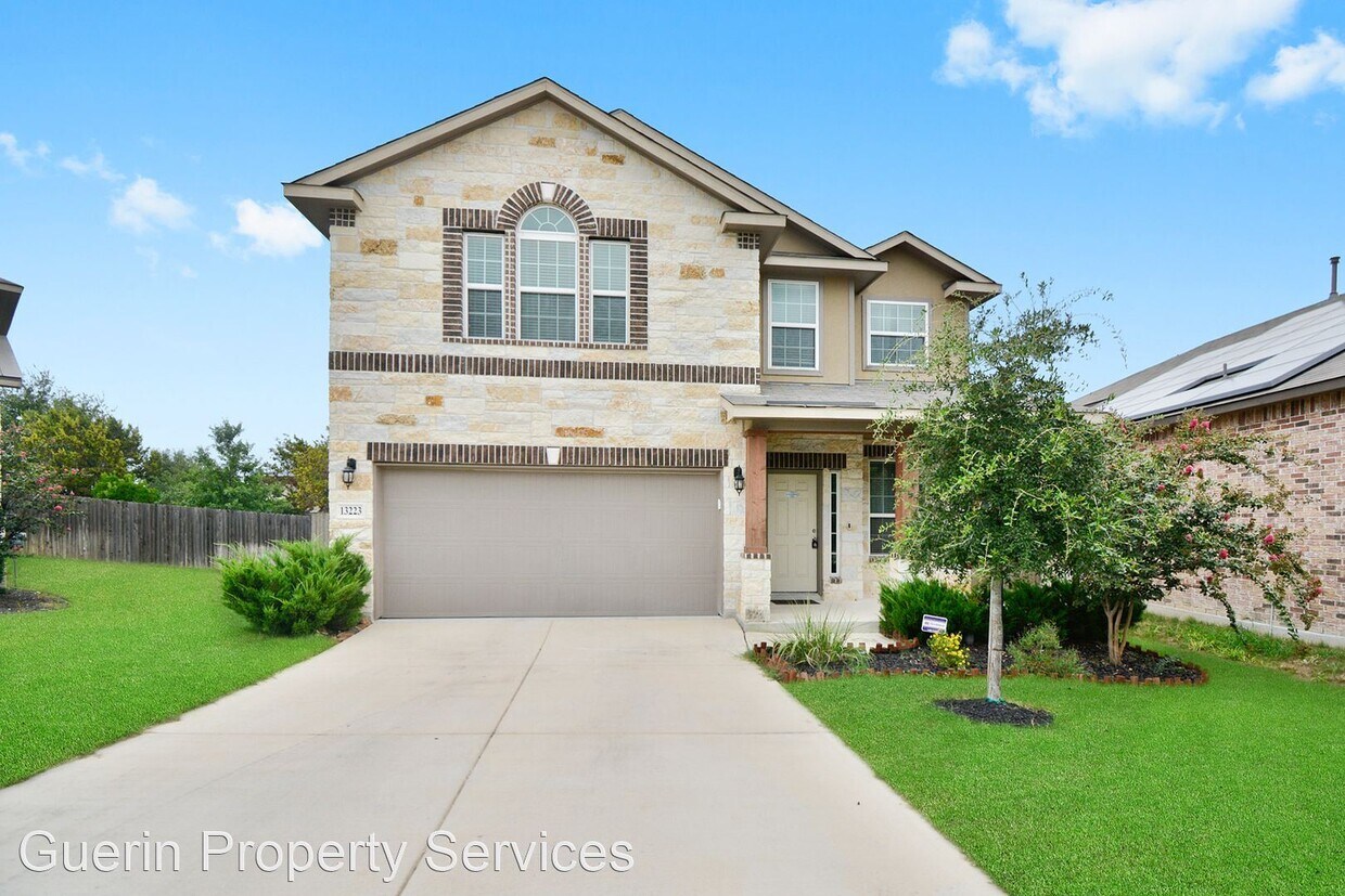 4 br, 3 bath House 13223 Panhandle Cv House Rental in San Antonio, TX