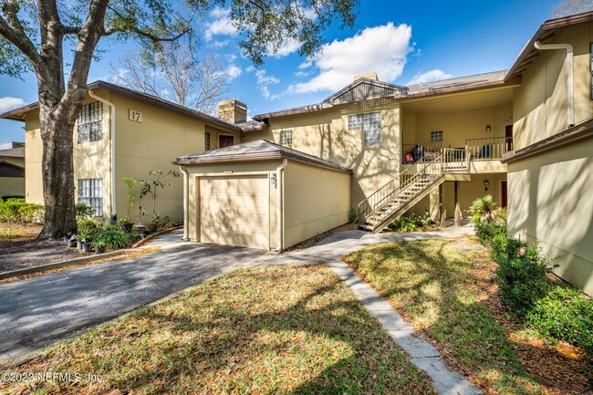 Building Photo - 10150 Belle Rive Blvd