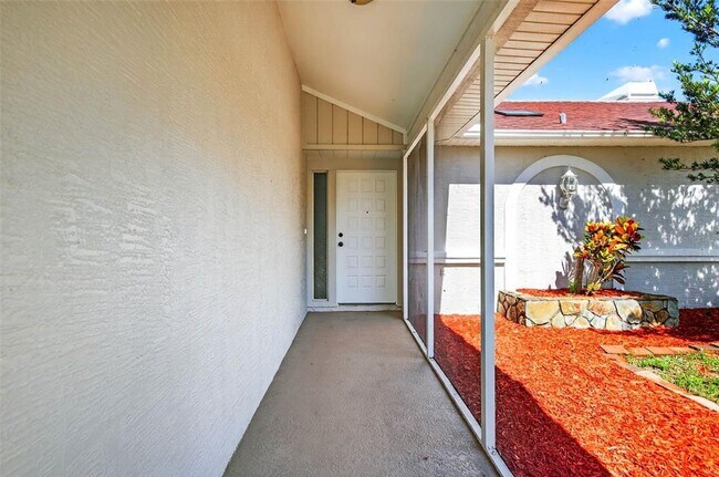 Building Photo - 8005 Pepperidge Ln
