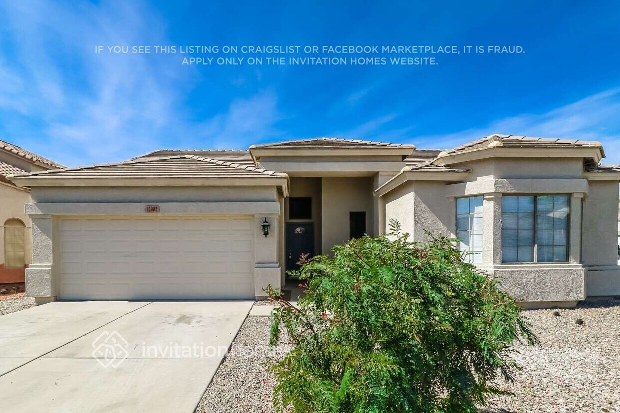 Foto principal - 12902 W Soledad St
