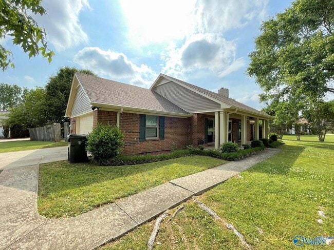 Building Photo - 124 Wickstone Rd