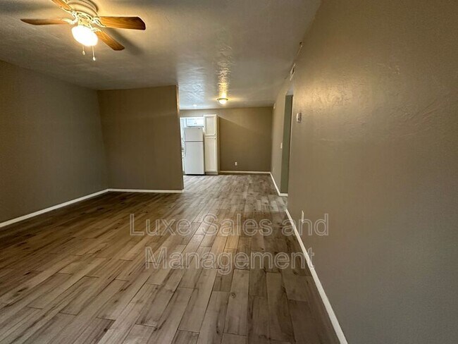 Building Photo - 6016 NW Expressway