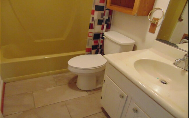 Building Photo - 110 Cedar Cove Lane