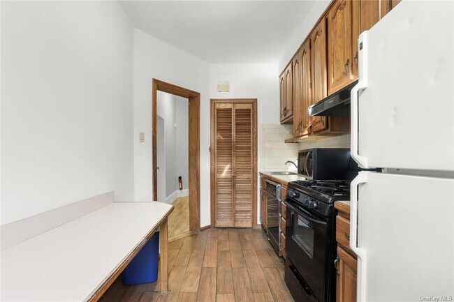 Foto del edificio - 626 Crescent Ave