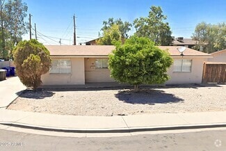 Building Photo - 320 S Allen