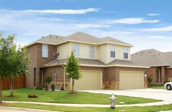 Building Photo - 1303 Piedmont Dr