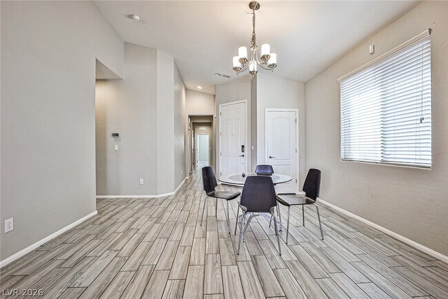 Foto del edificio - 6227 Andover Wood Rd