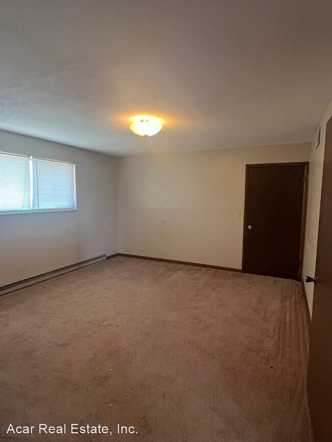 Building Photo - 3 br, 2.5 bath House - 12405 County Road 3120