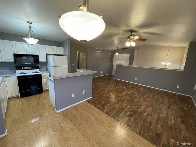 Foto del edificio - 1079 River Ridge Cir