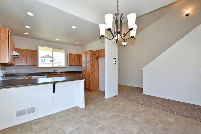 Foto del edificio - 10220 W 19th St