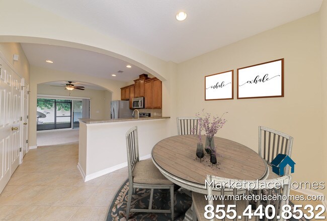 Foto del edificio - 6214 High Tide Blvd