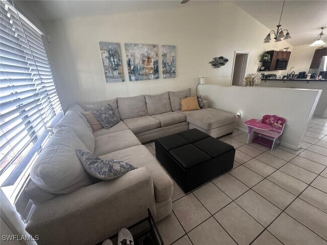 Foto del edificio - 4515 Douglas Ln