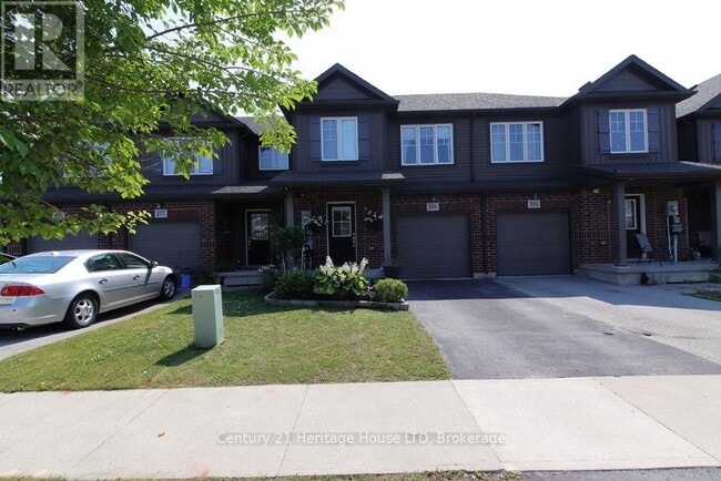 Photo du bâtiment - 281 Silverwood Ave