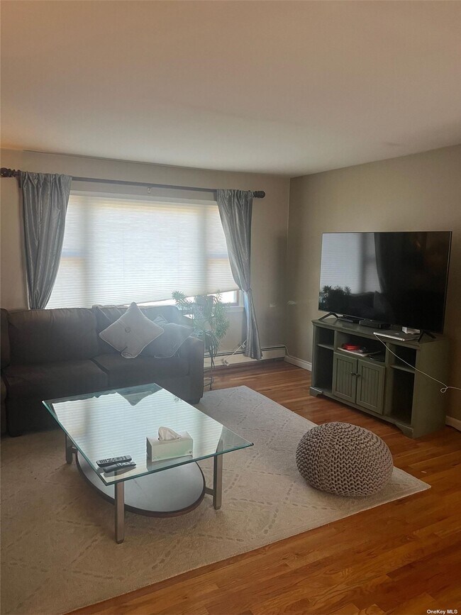 Foto del edificio - 123 Albany Ave