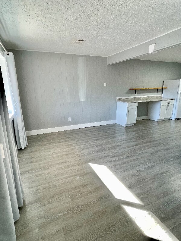 Building Photo - 4004 Knight Rd SW