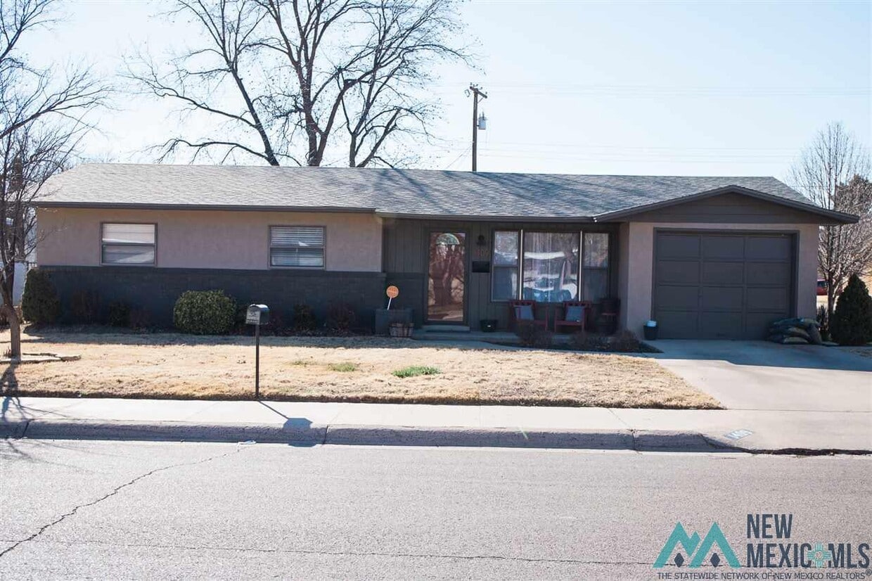 1409 W Ray Ave, Artesia, NM 88210 House Rental in Artesia, NM