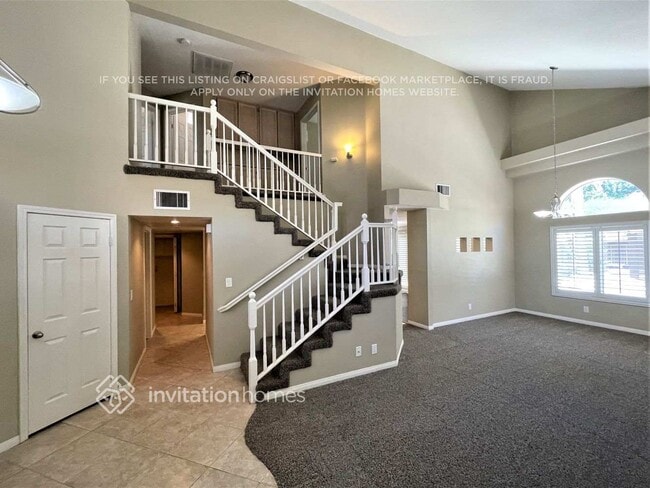 Building Photo - 39907 Wild Canary Ln
