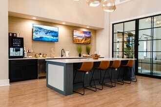 Building Photo - Arbors at Morehead City