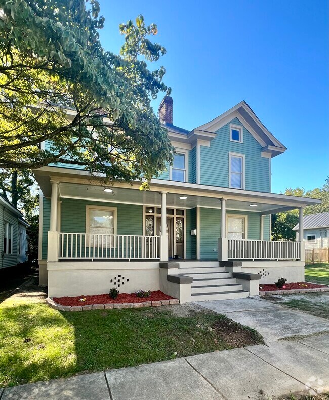 Downtown Spencer Apartments under 2,000 Spencer, NC 2 Rentals