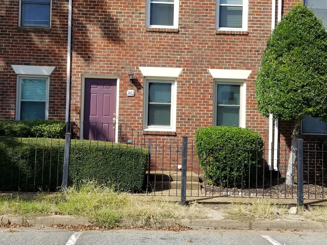 203 Eaton St, Hampton, VA 23669 House Rental in Hampton, VA