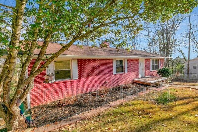 Building Photo - 3527 Claremont Ave