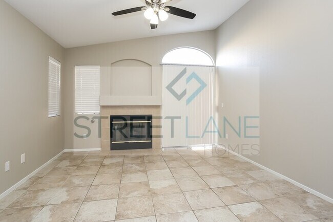 Foto del edificio - REDUCED!