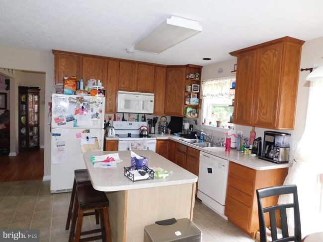 Foto del edificio - 2808 Dwight Ave