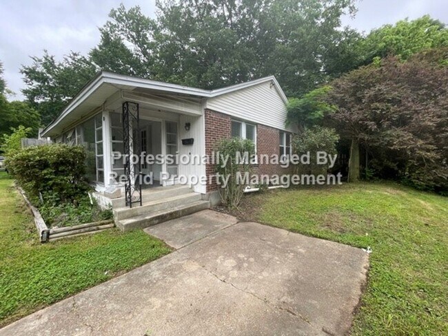 Foto del edificio - 3712 Marion Ave