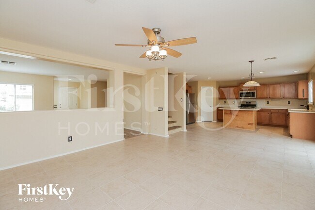 Foto del edificio - 1730 Maddison Cir