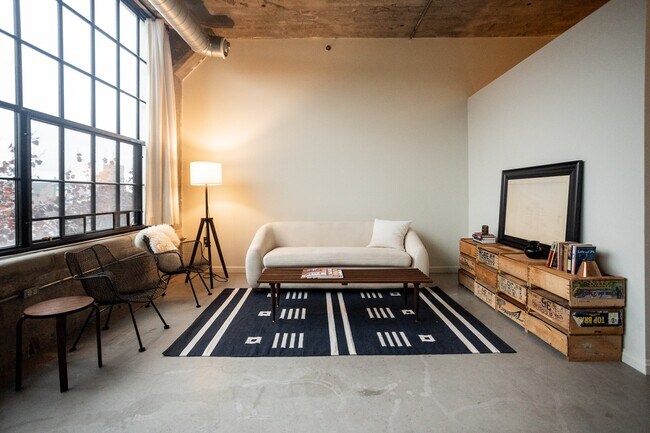 Foto del edificio - 41 Burroughs St