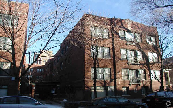 Building Photo - 630-638 W Arlington Pl