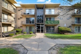 Building Photo - 3145 Bernice Rd