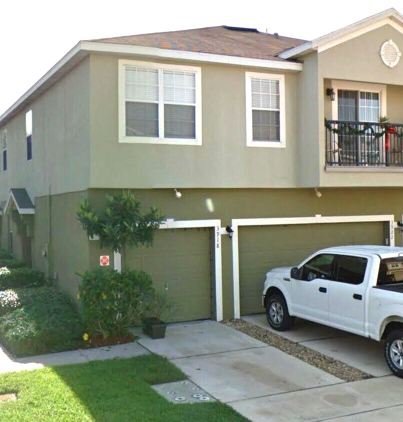 3918 Pemberly Pines Cir, Saint Cloud, FL 34769 Townhome Rentals in