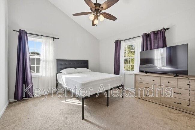 Photo - 6022 Rixey Dr House