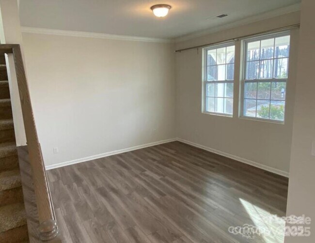 Foto del edificio - 19241 Hawk Haven Ln