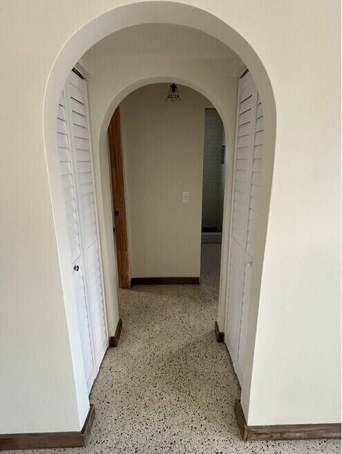 Foto del edificio - 910 SW 4th Ave