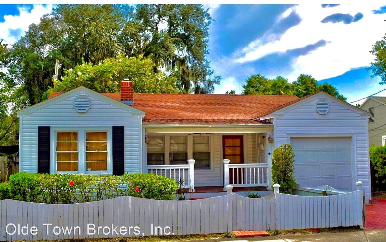 Primary Photo - 3 br, 1 bath House - 414 W Princeton St.