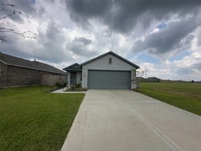 Building Photo - 1711 Windrose Bnd