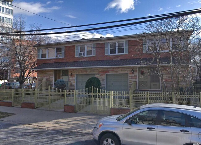 Building Photo - 143-68 Franklin Ave